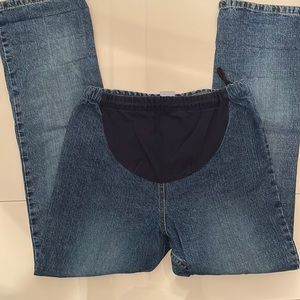 Motherhood maternity blue jeans. Size medium
